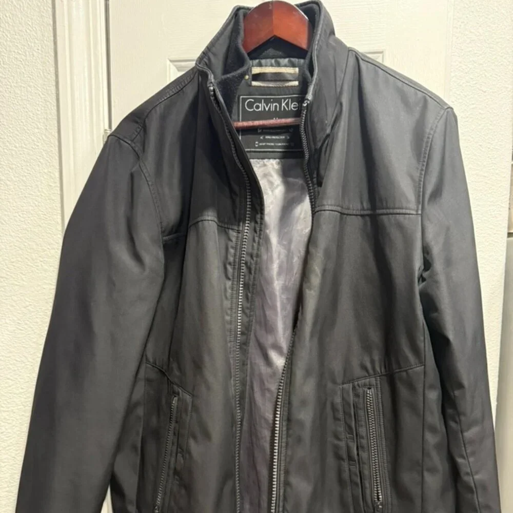 Calvin Klein Black Rain Jacket M - Picture 1 of 2